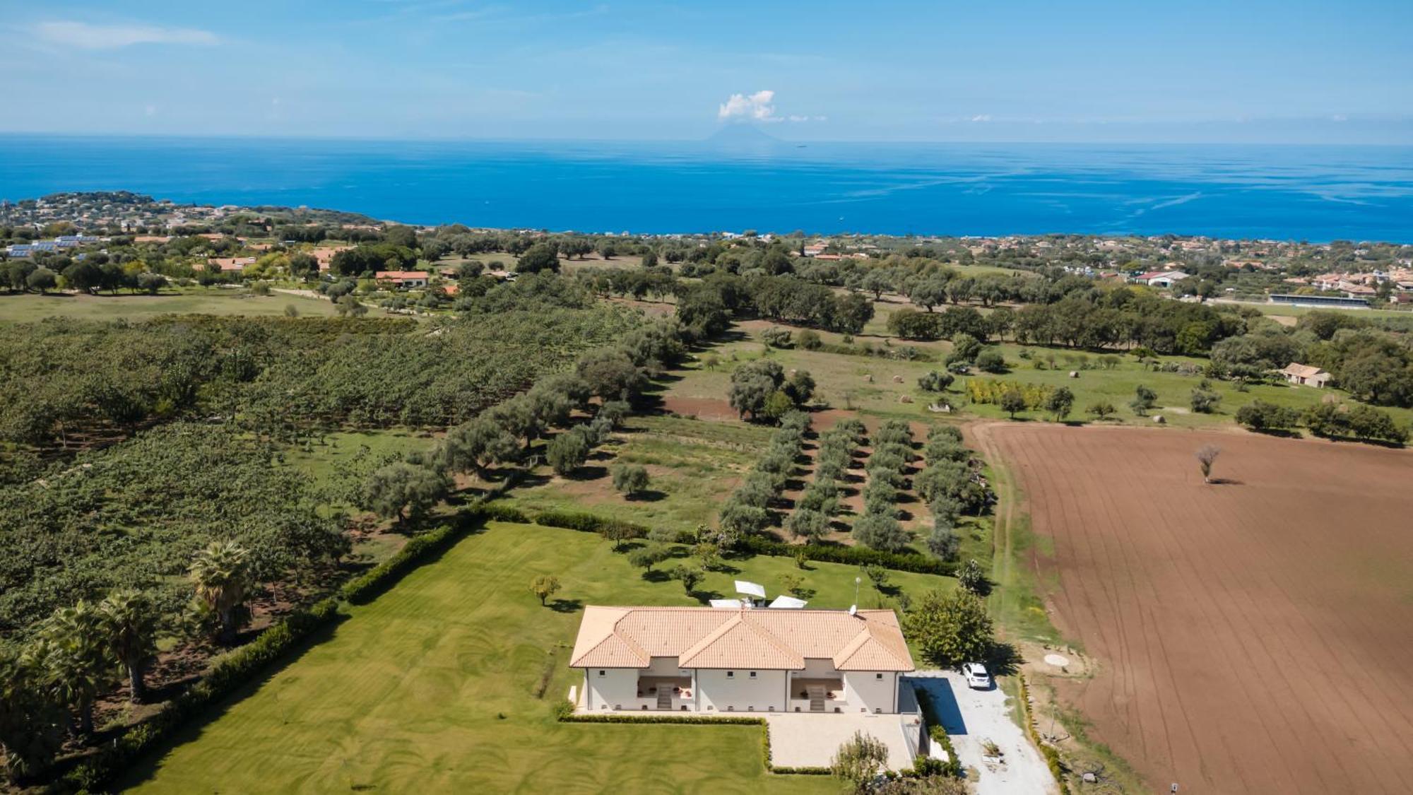 Villa Eirene Ricadi Exterior photo